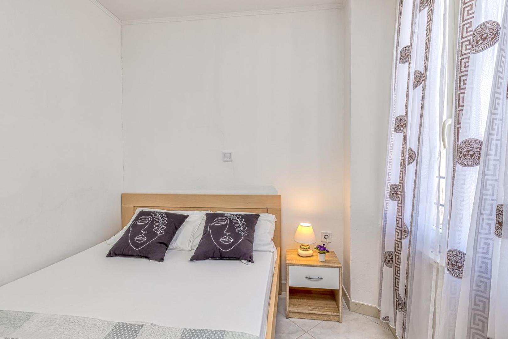 Rooms Vitoria On Joakim Square Porec Phòng bức ảnh